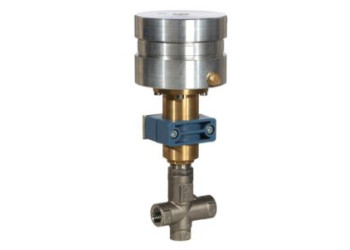 Регулировочный клапан VRPP 600  1/2г. c воздушным управлением 1/4 г. 80 л/мин 600 бар