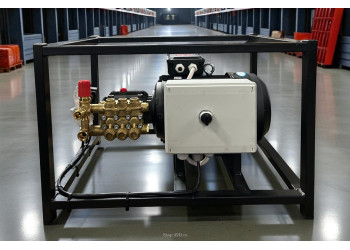 АВД Тритон C ZW 15/200 (85 °C)  TS 5.5 T ( на раме с электрикой с теплозащитой)